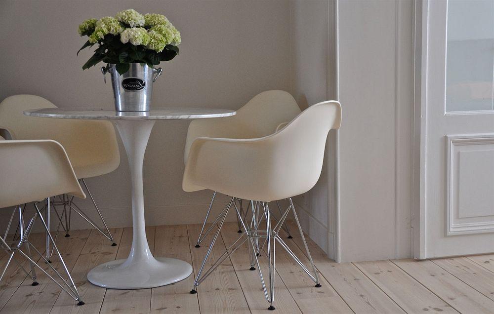 B&B Un Jardin En Ville Saint-Gilles Екстер'єр фото